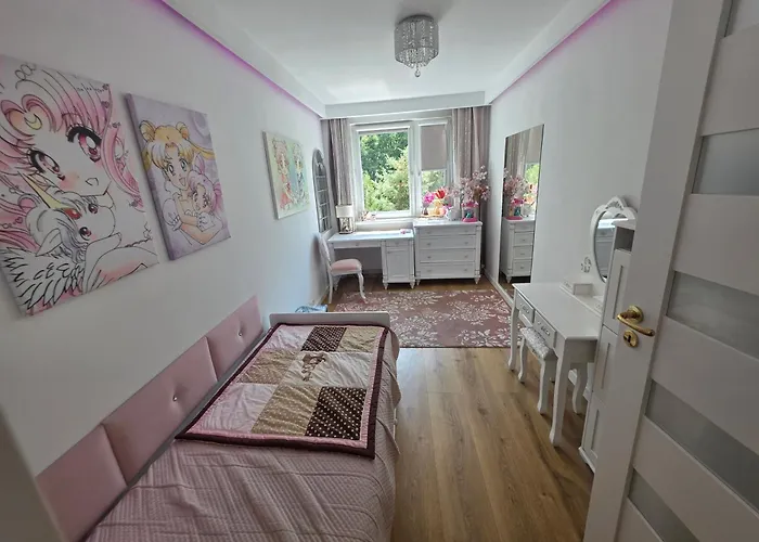 شقة Premium Up To 5p, 15 Min To Center, Tree View, 5 Min Walk To 2 Lakes With Attractions, Vr Googles, Led Fireplace, New وارسو